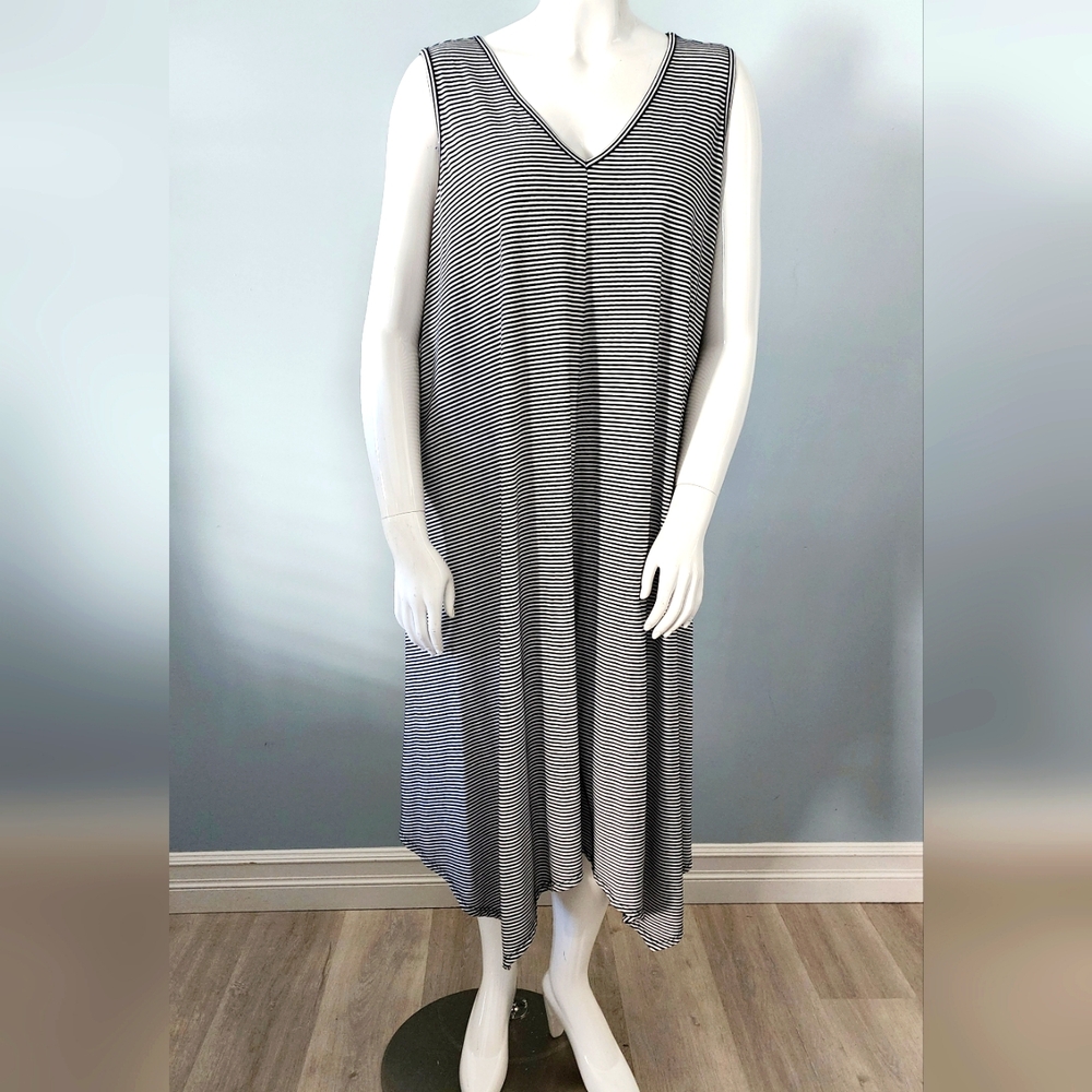 [1X] Nyah Black & White Stripe Tank Dress